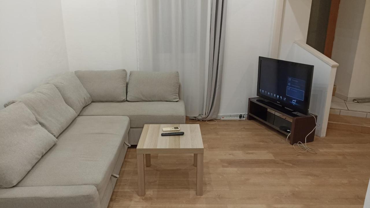 Studio Neuf Climatise Avec Terrasse #4 Toulon Exterior photo